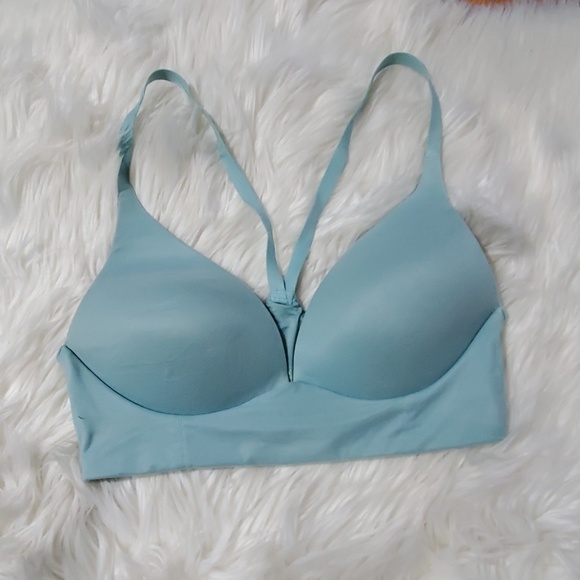 Victoria's Secret Other - Victoria's secret lightly lined plunge bra 32C Victoria's Secret Other - Victoria's secret lightly lined plunge bra 32C
